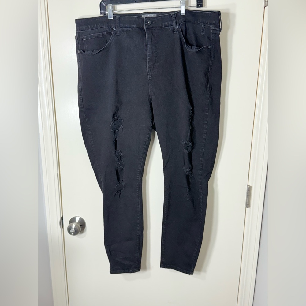 Torrid Black Sky High Skinny Destructed Jeans Plus Size 22R